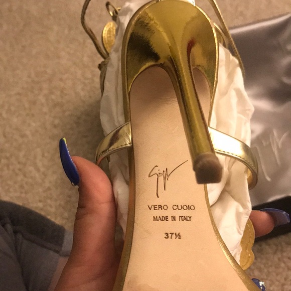 Guiseppe Zanotti Gold Swarovski crystal - Picture 5 of 8